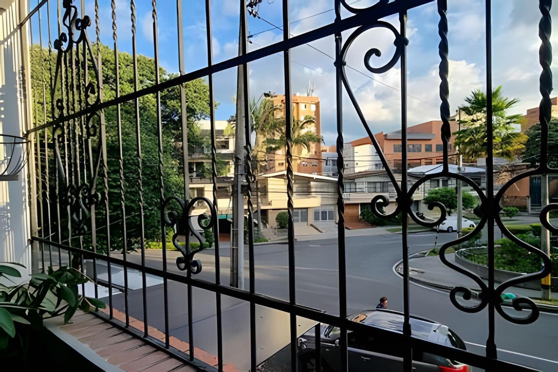 Ed Santo Tomas Laureles Apartment *