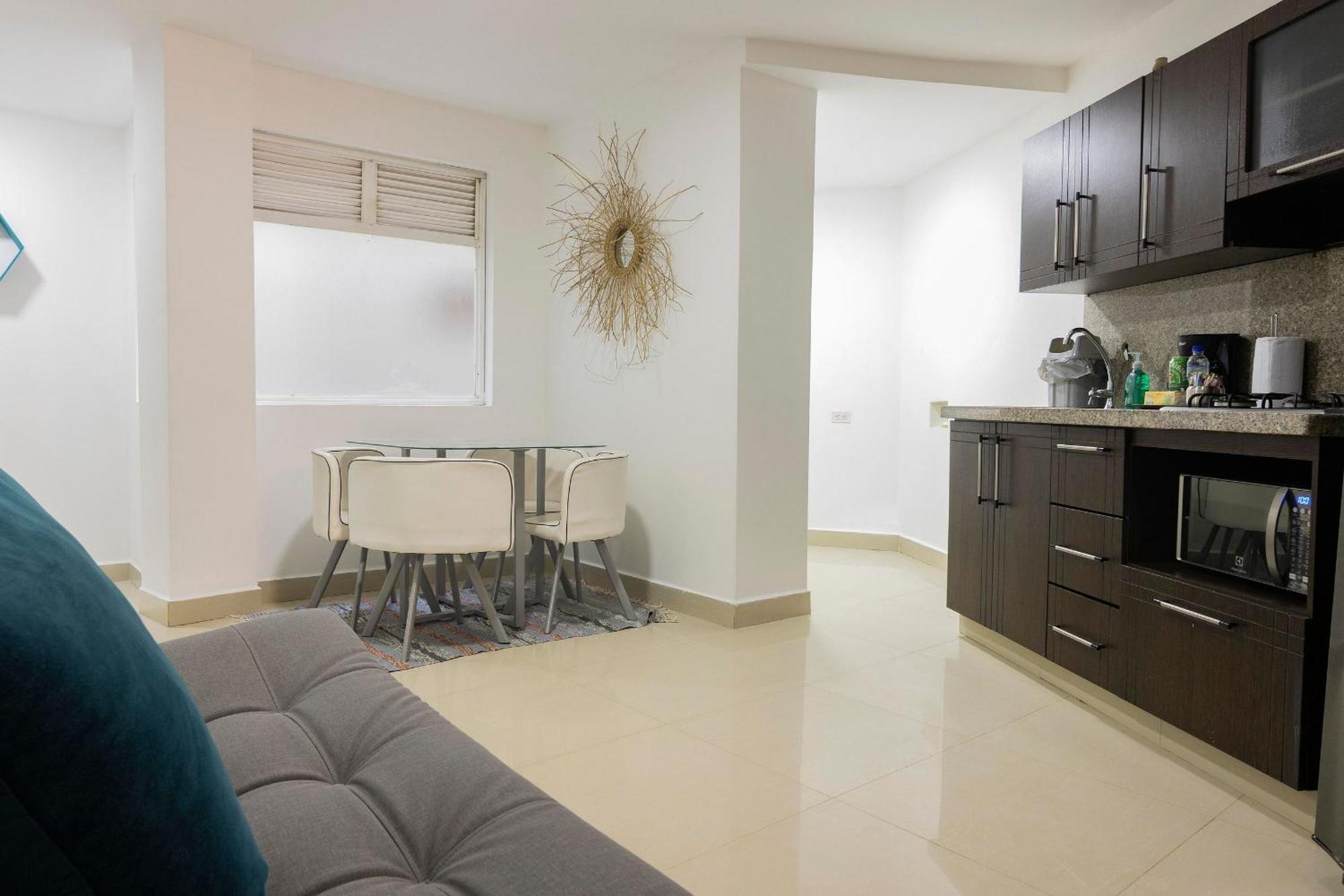 Apartment Ed Santo Tomas Laureles *